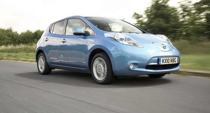 2010 NISSAN