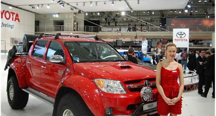 2010 TOYOTA HILUX