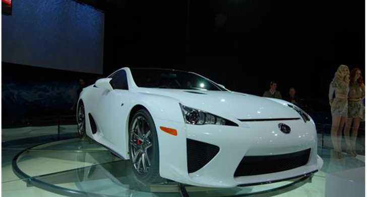 2010 LEXUS
