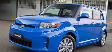 2011 TOYOTA RUKUS