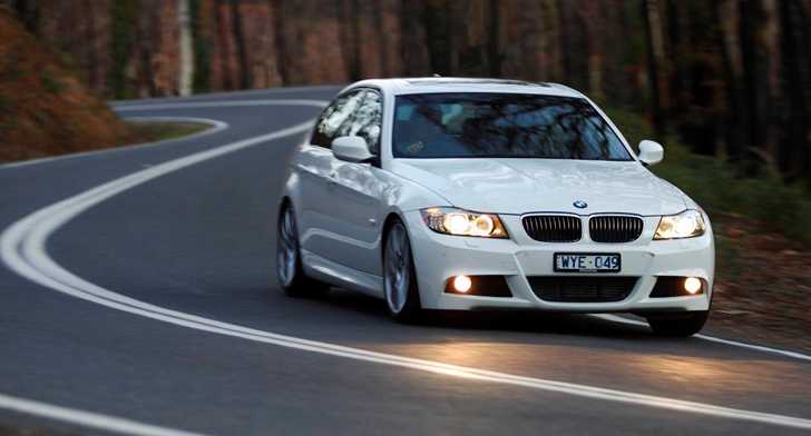 2011 BMW 3