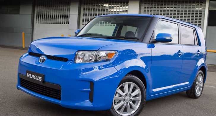2011 TOYOTA