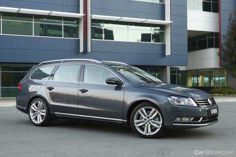 2011 VOLKSWAGEN PASSAT