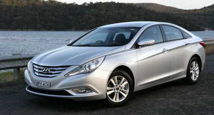 2011 HYUNDAI I45