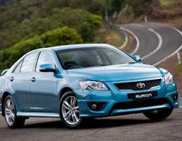 2011 TOYOTA AURION