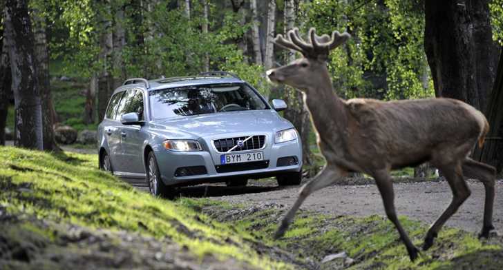 2011 VOLVO