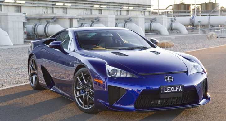 2011 LEXUS