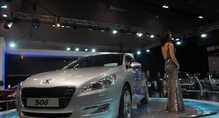 2011 PEUGEOT