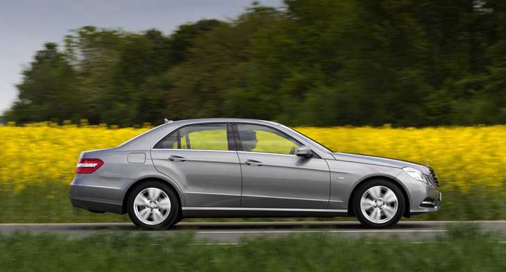 2011 MERCEDES-BENZ E250