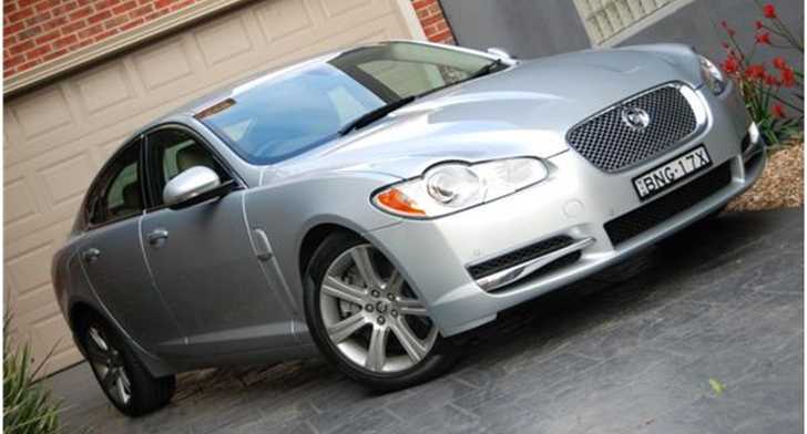 2011 JAGUAR XF