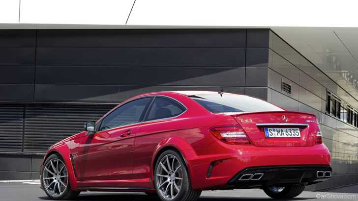 2011 MERCEDES-BENZ C63 4D SEDAN AMG