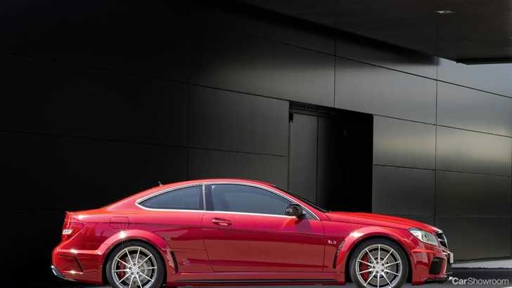 2011 MERCEDES-BENZ C63 4D SEDAN AMG