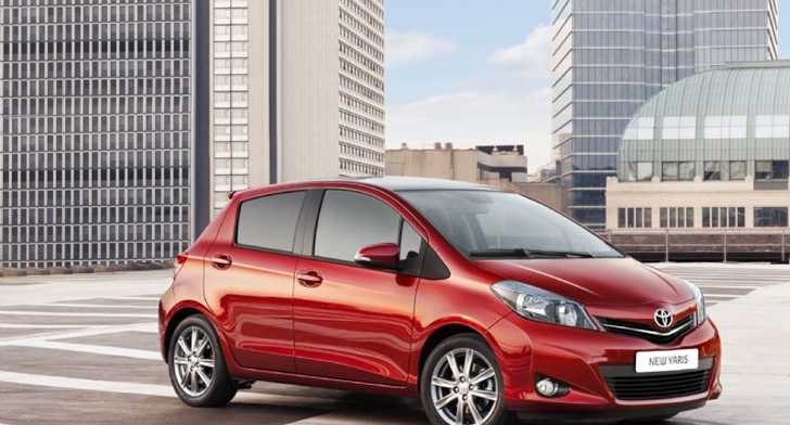2011 TOYOTA YARIS