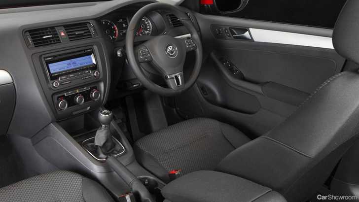 2011 VOLKSWAGEN JETTA