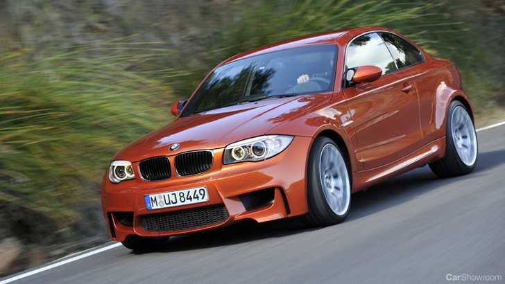 2011 BMW 1 2D COUPE