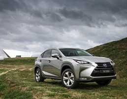 LEXUS