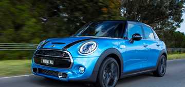 2014 MINI COOPER