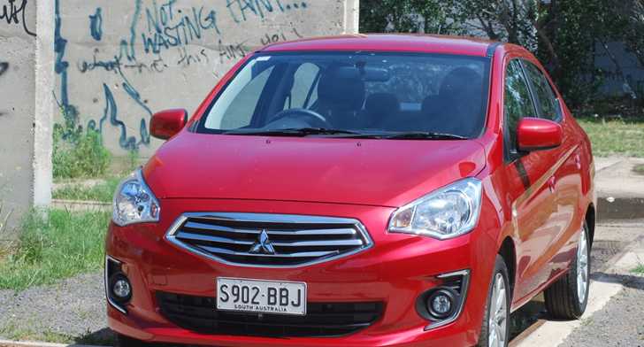 2015 MITSUBISHI MIRAGE 4D SEDAN