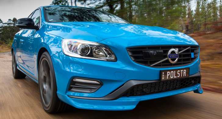2015 VOLVO S60
