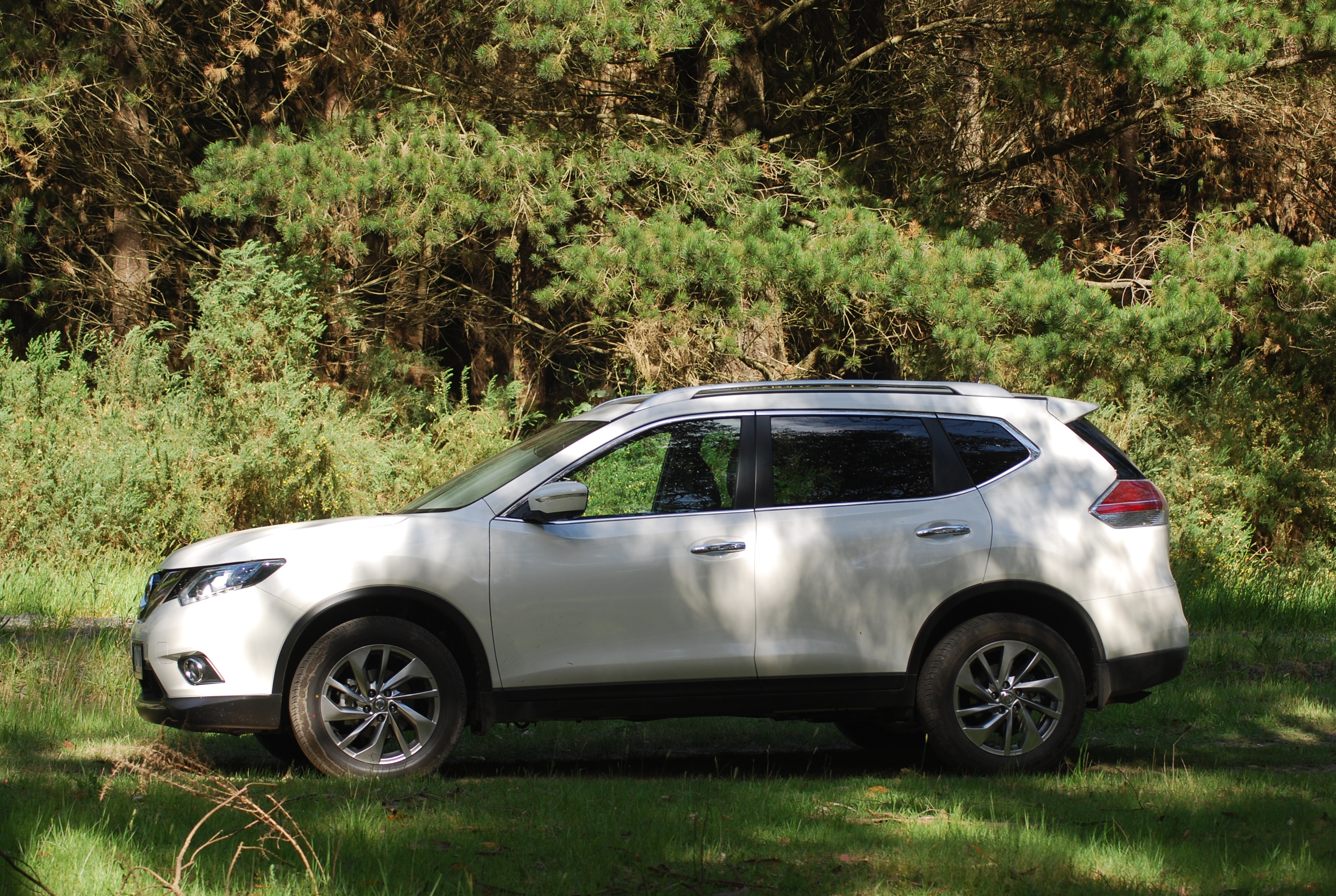 Review - 2015 Nissan X-TRAIL Diesel Review