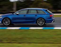 2015 AUDI RS6
