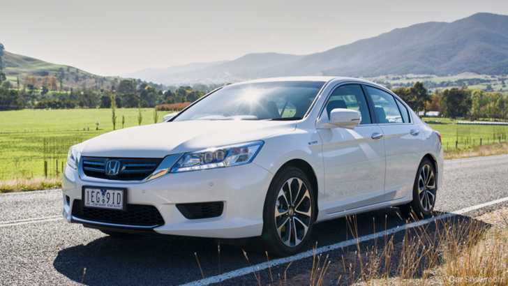 2015 HONDA ACCORD 4D SEDAN