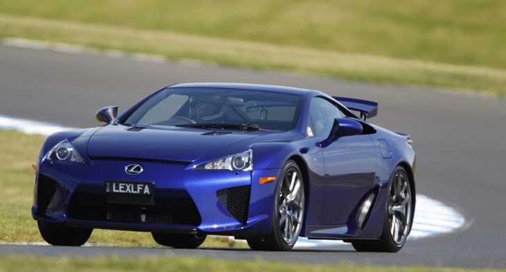 2011 LEXUS
