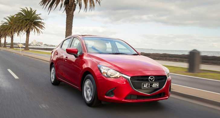 2015 MAZDA MAZDA2