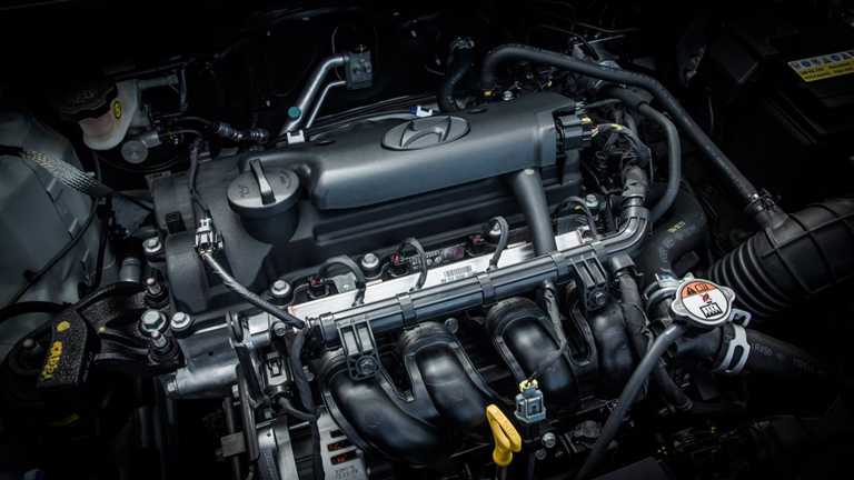 2015 HYUNDAI ACCENT