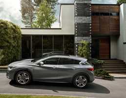 INFINITI