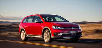 2015 VOLKSWAGEN GOLF 4D WAGON