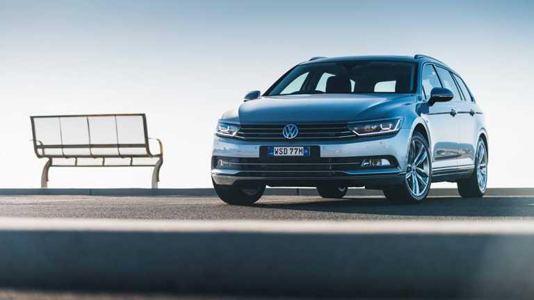2015 VOLKSWAGEN PASSAT