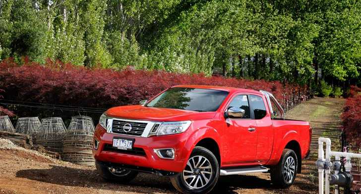 2015 NISSAN NAVARA KING CAB P/UP