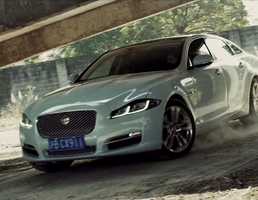 Jaguar XJ vs Drone