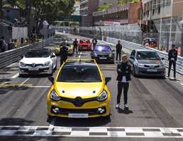 Renault Unveils Most Powerful Clio, The RS 16 Concept