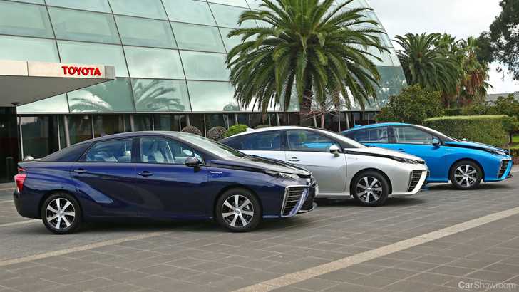 Toyota Australia Welcomes Three Mirai Hydrogen FCVs