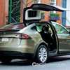 Tesla Introduces More Affordable Model X 60D