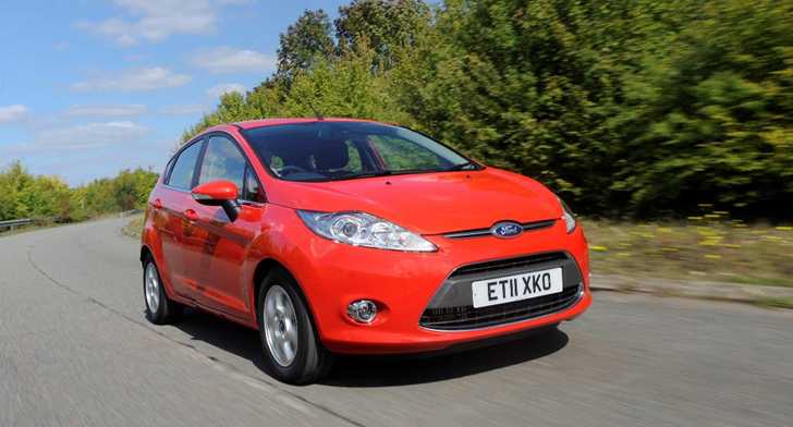 2011 FORD FIESTA