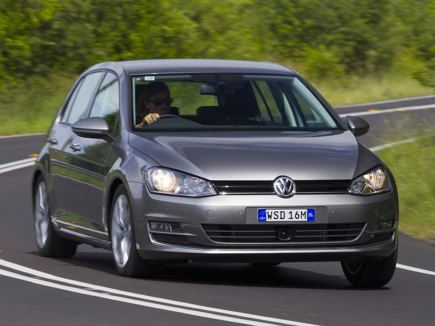 Review - 2016 Volkswagen Golf Mk7 - Review