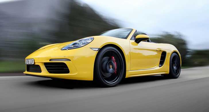 2017 Porsche 718 Boxster - Review