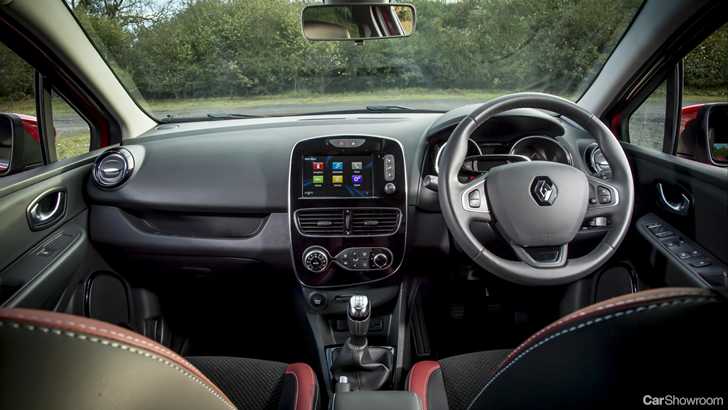 2017 Renault Clio Arrives: Better Value, Better Looks