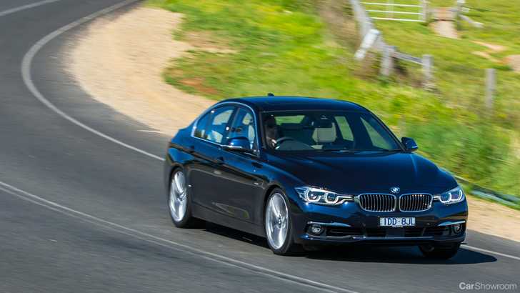 BMW 330e G21 Touring  REVIEW on AUTOBAHN [NO SPEED LIMIT] by