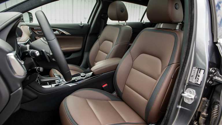 2017 Infiniti QX30