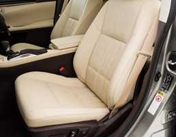 2017 Lexus ES350