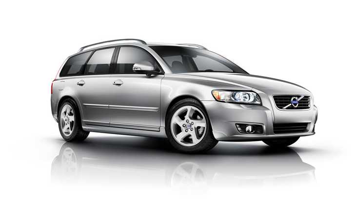 2011 VOLVO S40