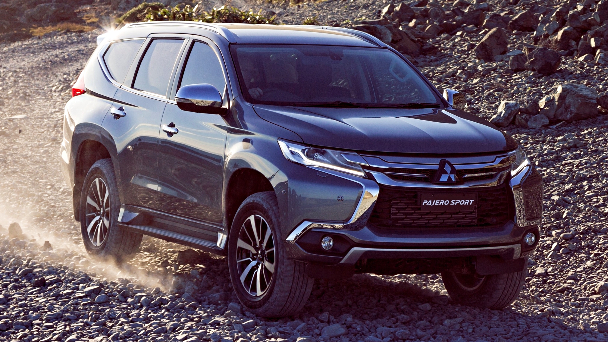 News Mitsubishi Updates Pajero Sport For 2018