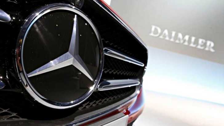Daimler May Supply Engines, Buy Stake In Volvo – Gallery