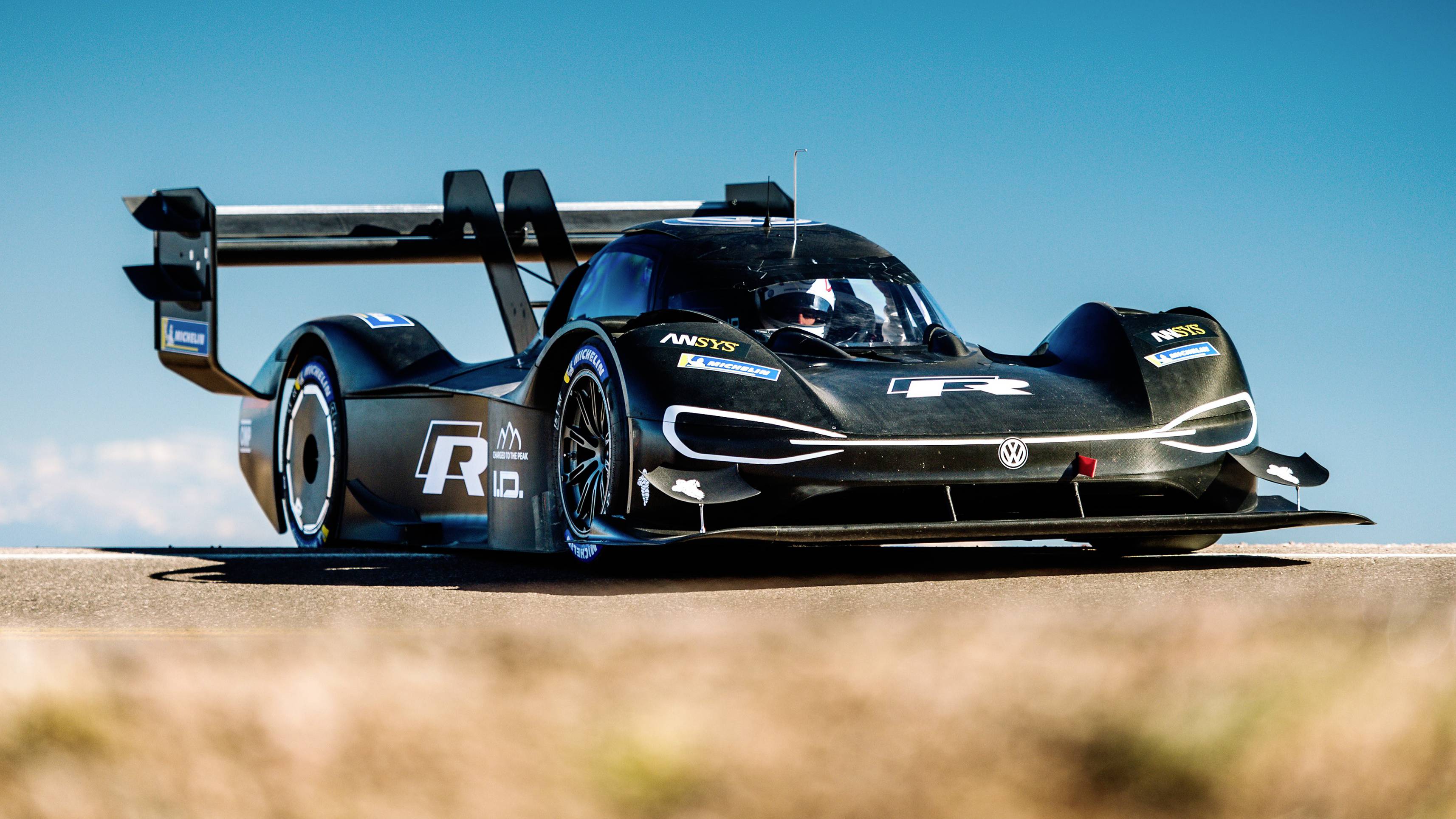 vw s 500kw electric pikes peak racer takes first run