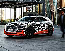 2018 Audi e-tron Prototype