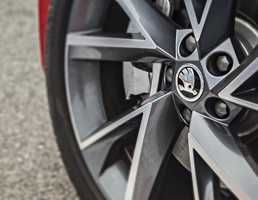 Skoda’s Clever 3-Year, 5-Year Service Packs Simplify Ownership – Gallery